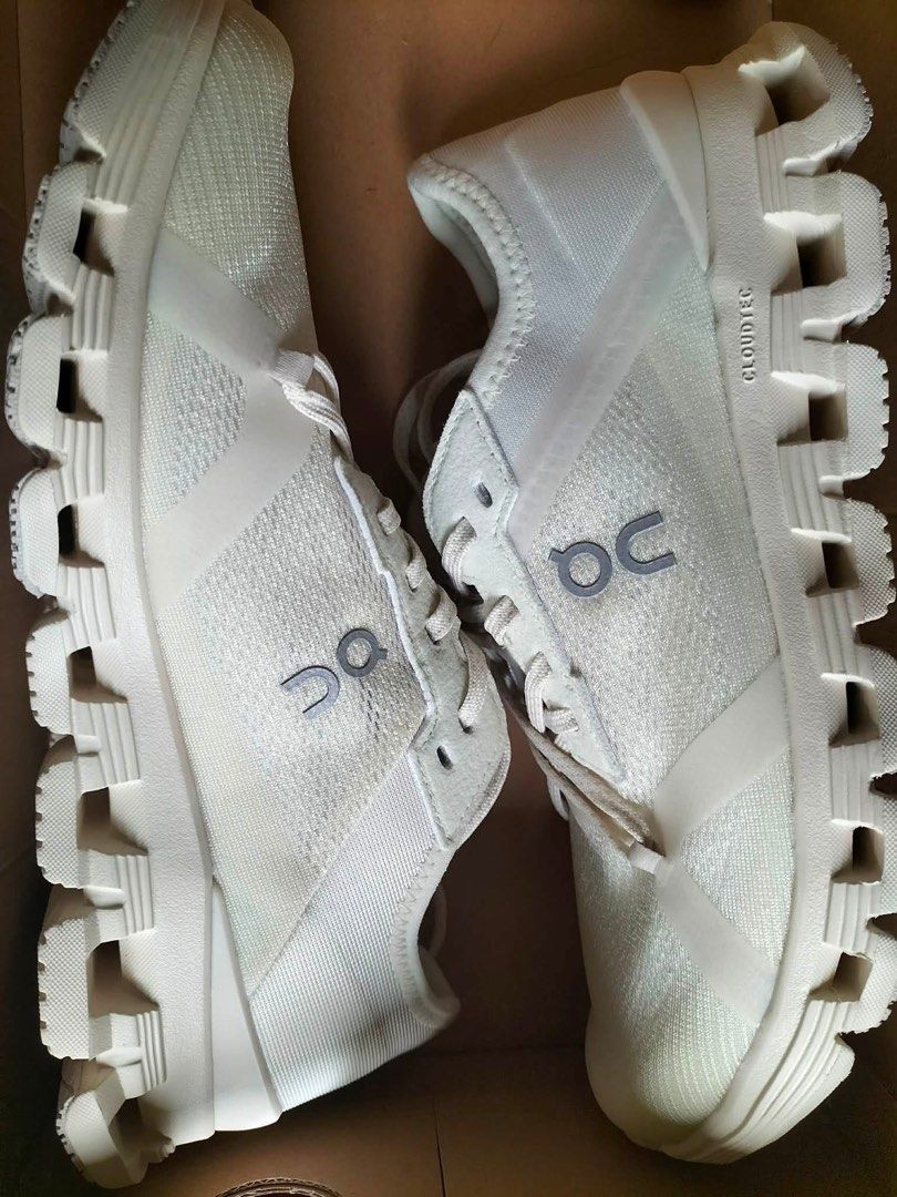 On Running X4 AD Sneakers White (Category: Sneakers) located in Baguio. Submitted by breetokiya98955 (Listing ID 1464688749, Image 3). Description: NOTE: this is slim fit only for payat na paa diswan OG from Germany OC store - Brand: On Running - Model: X4 AD - Color: Ghost|Dew -Eur 37.5 23.5cm - Cushioning: Signature CloudTec sole with Helion superfoam midsole - Performance: Speedboard technology for a super responsive ride - Upper: Breathable m