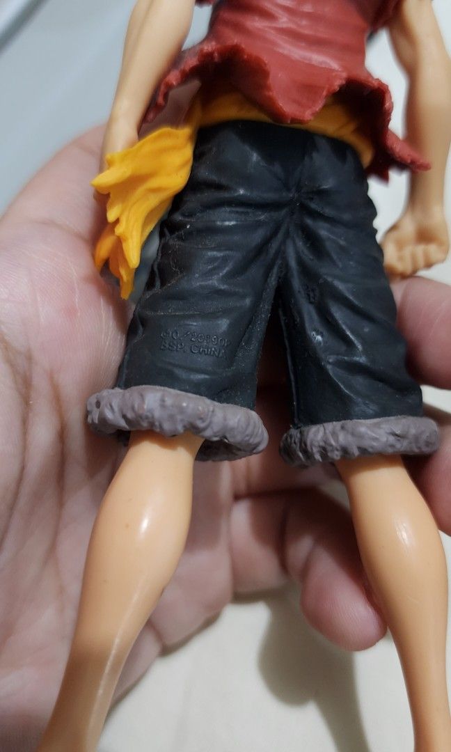 One piece Luffy figure (Category: Figurines & Statues) located in Baguio. Submitted by coffeesilvershadow_28 (Listing ID 1464740146, Image 3). Description: - From HK box - Minimal dirt, no box included - No stand pi - Baguio dropping - Jnt shipping- Payment first plus sf before shipping.