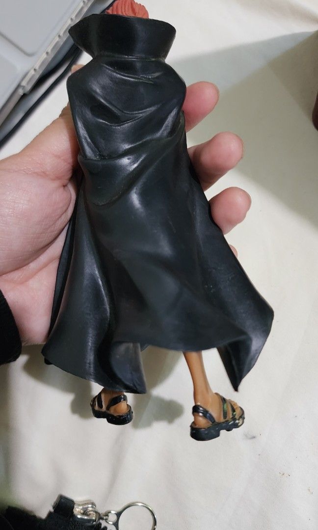 One piece Shank figure (Category: Figurines & Statues) located in Baguio. Submitted by coffeesilvershadow_28 (Listing ID 1464741457, Image 2). Description: - From HK box. Buy as is - Missing part po- Ung sword nya wala and no stand po - Minor paint chip - Baguio dropping - Jnt shipping- Payment first plus af before shipping.