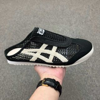 (Category: ) located in . Submitted by pickplanet_sneaker_shirt (Listing ID 1464759950, Image 1). Description: .