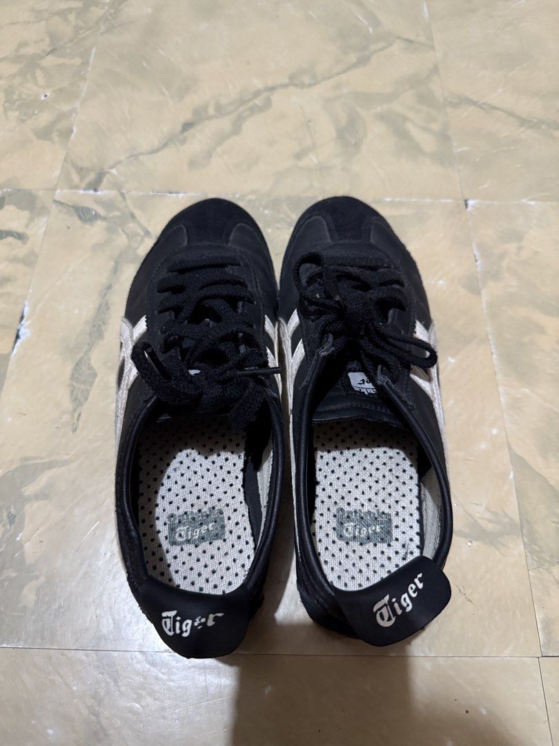 ONITSUKA TIGER MEXICO 66 BLACK/WHITE (Category: Sneakers) located in Davao. Submitted by iamsuperjdr (Listing ID 1464736007, Image 1). Description: ONITSUKA TIGER MEXICO 66 BLACK/WHITE US 6 Lightly used, just with stains No box RFS: no longer use it Shipping from Davao City.
