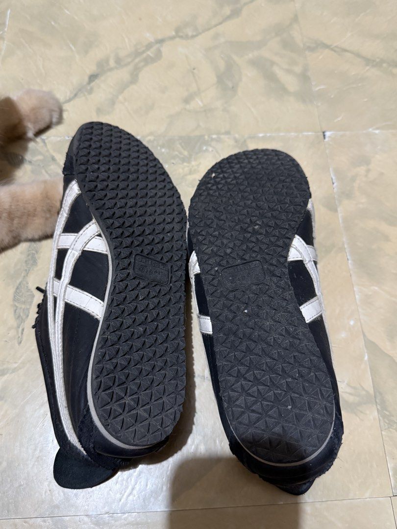 ONITSUKA TIGER MEXICO 66 BLACK/WHITE (Category: Sneakers) located in Davao. Submitted by iamsuperjdr (Listing ID 1464736007, Image 3). Description: ONITSUKA TIGER MEXICO 66 BLACK/WHITE US 6 Lightly used, just with stains No box RFS: no longer use it Shipping from Davao City.