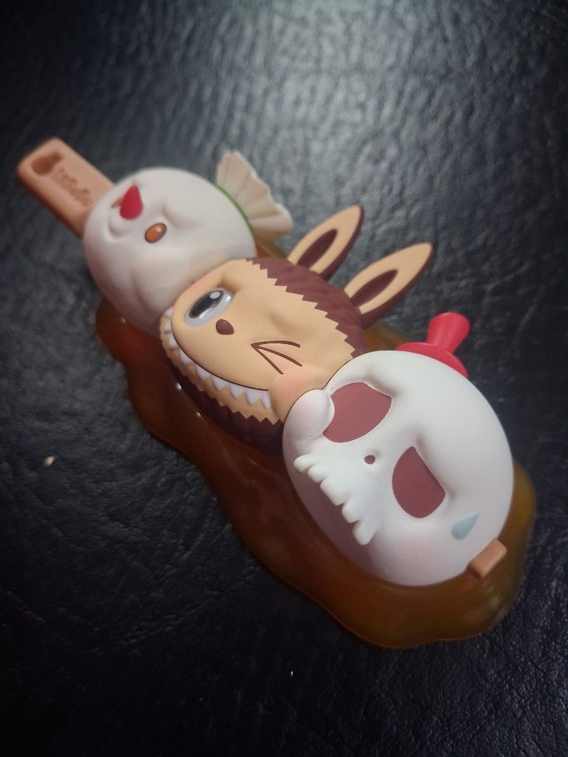 Original Labubu Pop Mart Wacky Mart Series Ref Magnet (Category: Figurines & Statues) located in Mandaluyong City. Submitted by daddyjpanlilio24 (Listing ID 1464606441, Image 2). Description: P 350+sf No issue Mandaluyong Shipping/payment: Gcash/maya Jnt payment 1st no cod Lalamove payment upon rider pick up.