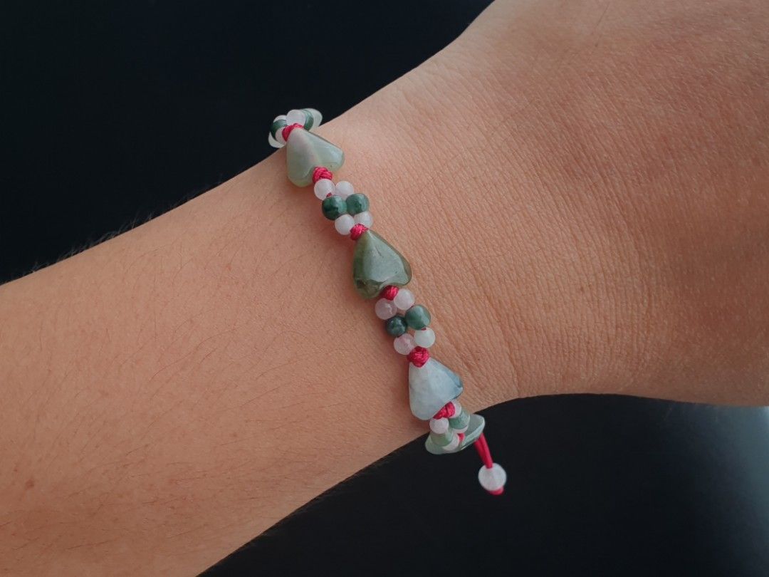 Ornament Stone Bracelet (Category: Bracelets) located in Quezon City. Submitted by WasalakTwo (Listing ID 1464750966, Image 3). Description: Bought in Japan Good as new Fits up to 7" Open for delivery nationwide.
