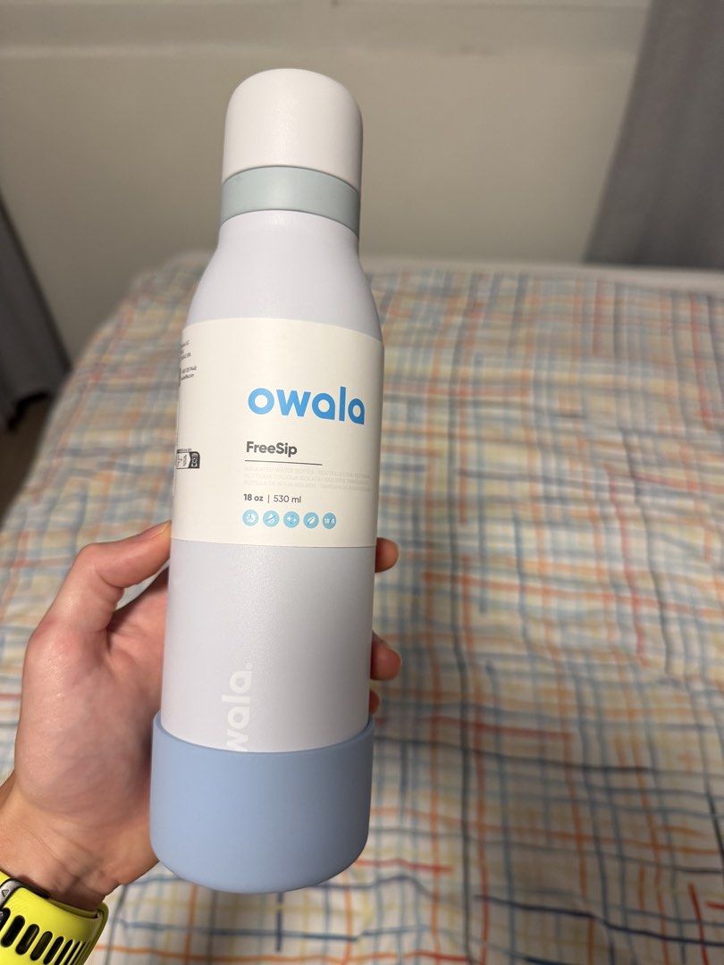 Owala FreeSip x HappySkin Collab (Category: Water Bottles & Tumblers) located in Caloocan City. Submitted by royalfox-c0a2b3 (Listing ID 1464712937, Image 2). Description: Brand new unused. Was given to me from Pr event.