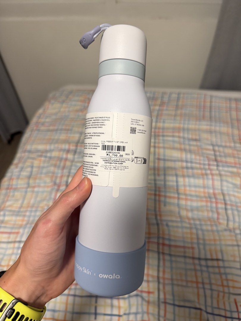 Owala FreeSip x HappySkin Collab (Category: Water Bottles & Tumblers) located in Caloocan City. Submitted by royalfox-c0a2b3 (Listing ID 1464712937, Image 3). Description: Brand new unused. Was given to me from Pr event.