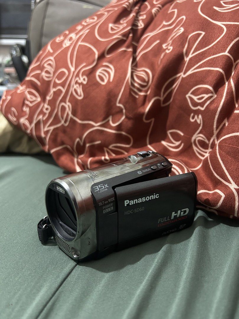 Panasonic HDC-SD60 Camcorder - UNTESTED (Category: Video Cameras) located in Manila. Submitted by sporksiomai (Listing ID 1464622811, Image 1). Description: UNTESTED CAMERA - buy at your own risk physical issues - scratches, door doesn't close fully anymore, no battery loc - taguig shipped via lalamove/grab express/j&t (sf will be shouldered by the buyer).