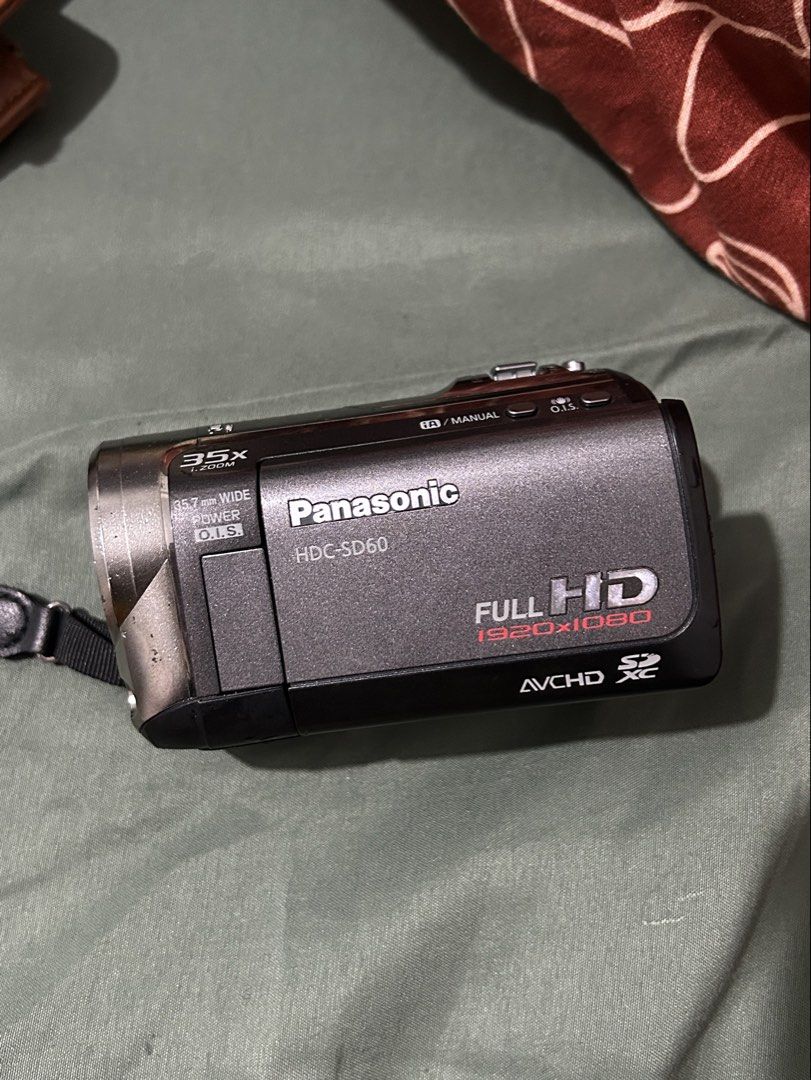 Panasonic HDC-SD60 Camcorder - UNTESTED (Category: Video Cameras) located in Manila. Submitted by sporksiomai (Listing ID 1464622811, Image 2). Description: UNTESTED CAMERA - buy at your own risk physical issues - scratches, door doesn't close fully anymore, no battery loc - taguig shipped via lalamove/grab express/j&t (sf will be shouldered by the buyer).