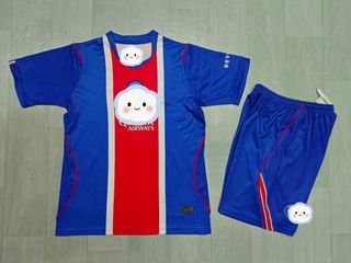 (Category: ) located in . Submitted by calcio_sport_jersey (Listing ID 1464702576, Image 1). Description: .