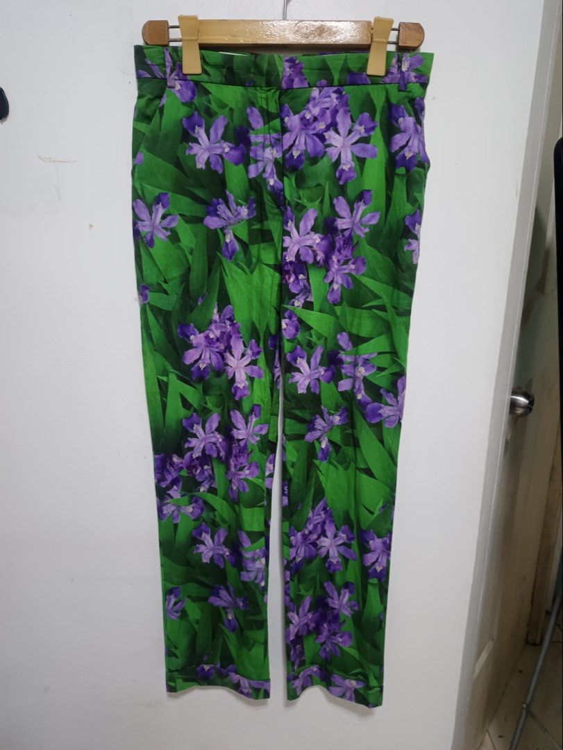 PAUL SMITH (Category: Jeans) located in Dasmarinas. Submitted by jessputrages (Listing ID 1464583922, Image 1). Description: For sal Paul smith Excellent condition No issue 1500 plus shipping fee Pm for more details.