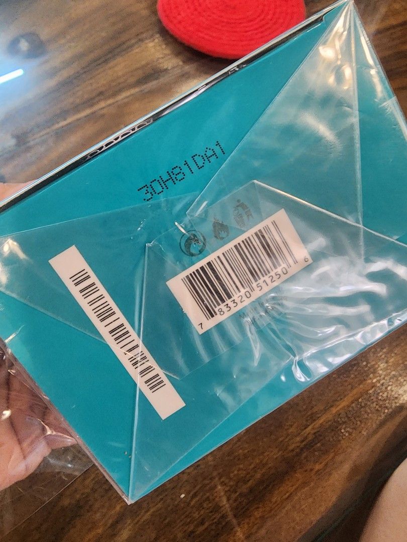 PERFUME BVULGARI PARAIBA (Category: Fragrance & Deodorants) located in Manila. Submitted by chrinathalie (Listing ID 1464601342, Image 2). Description: gifted rfs: no plan of using too many perfumes sprayed once to smell. Mabango..