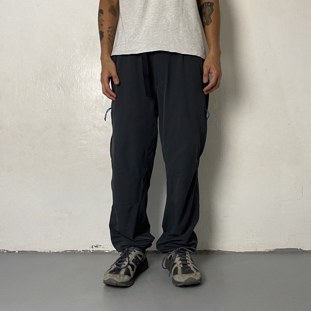 Phenix 👟| Dark Gray Active Track Pants (Category: Trousers) located in Bulacan. Submitted by orc.ph (Listing ID 1464691633, Image 2). Description: Phenix 👟| Dark Gray Active Track Pants Material Used: 88% Nylon 12% Polyurethane -Straight-Leg -Slim-Fit -Mesh Inner Lining -Web Belt And Quick-Release Buckle -Button And Zip-Fly Enclosure -Ankle Parachute Drawchord -Multi-Pockets -Outdoor -Active Wear -Size: M-2XL -Waistline: “32 | “38 -Length: “40 