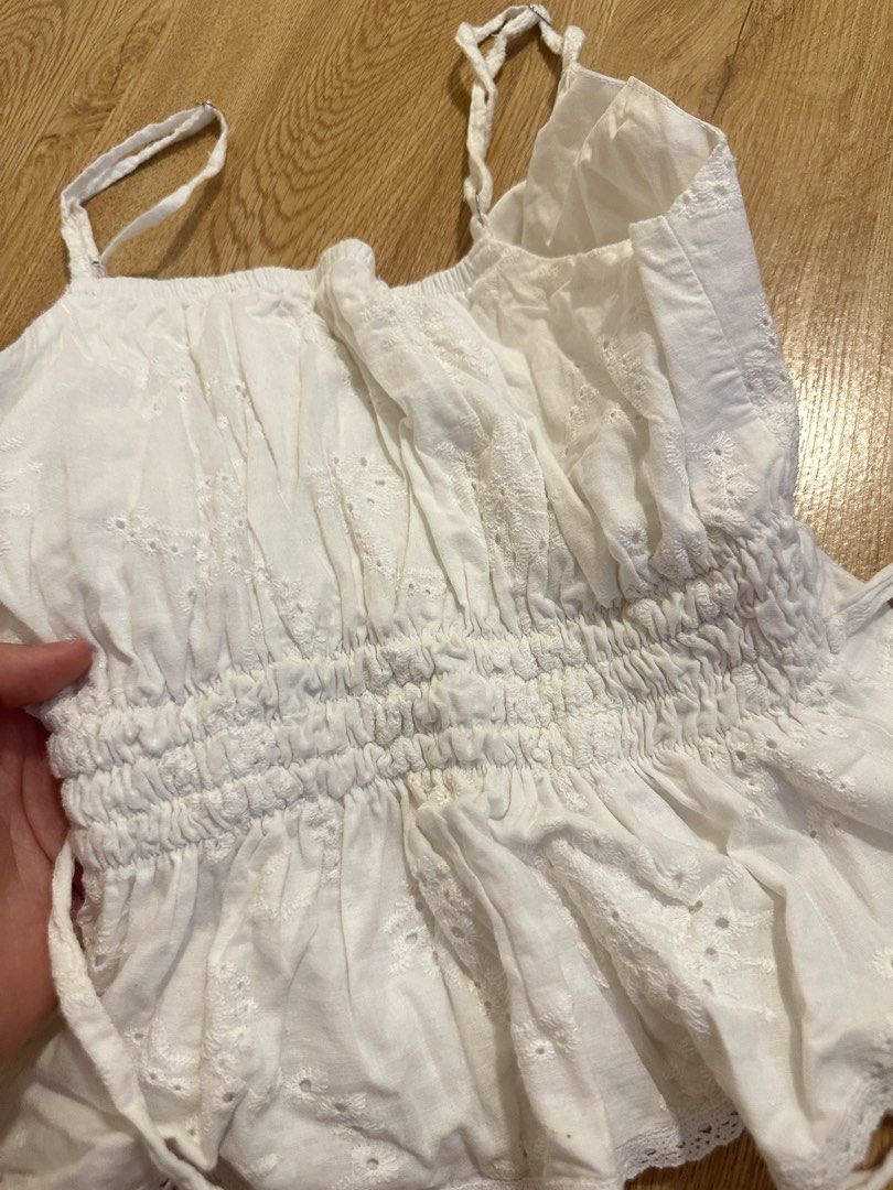 [PHIA THE LABEL] white picnic top (Category: Blouses) located in Cainta. Submitted by m4tchyyy (Listing ID 1464649151, Image 3). Description: 🍀 mode of payment: gcash or bdo 🍀 mode of delivery: j&t express, ggx, or same day delivery within metro manila feel free to inquire! 🩷.