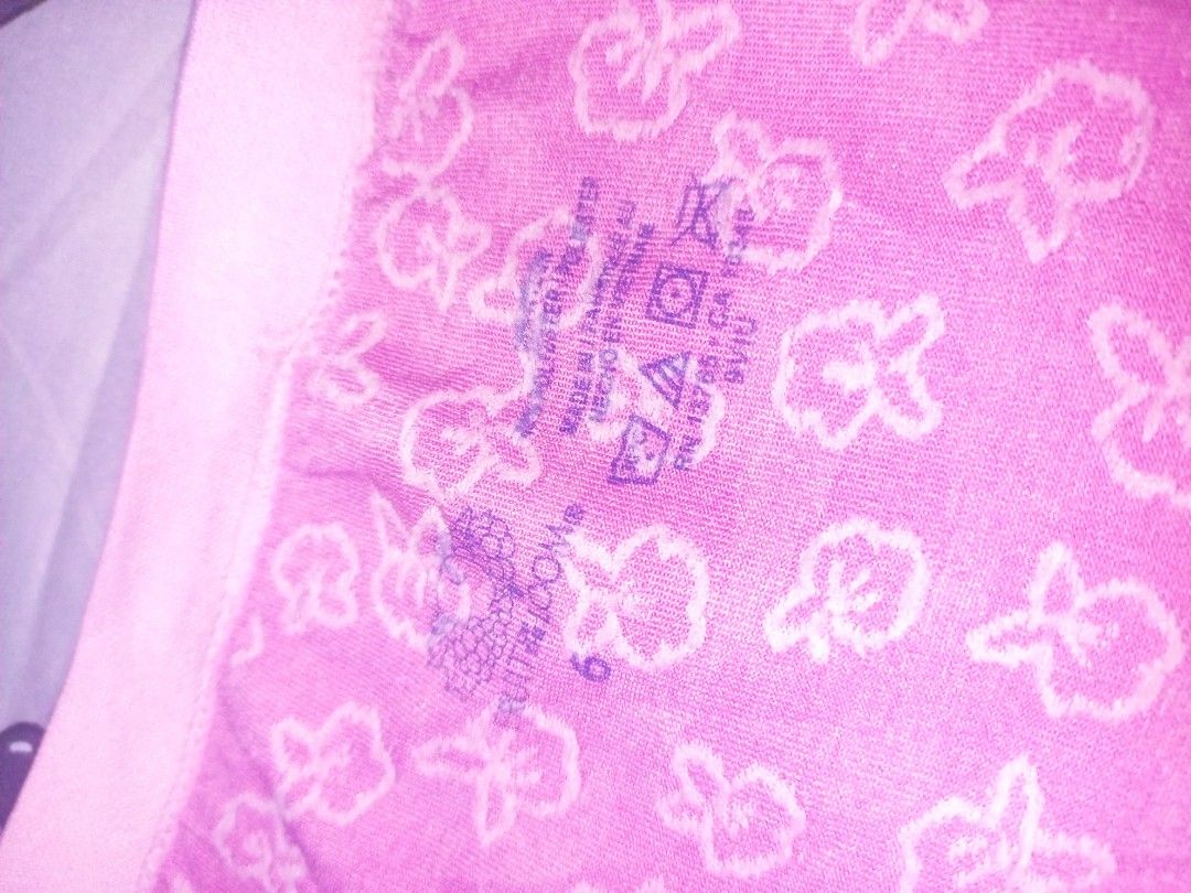 Pink Floral Panty Size: Medium (Category: Undergarments & Loungewear) located in Navotas City. Submitted by vanilla_sandalwood (Listing ID 1464701730, Image 2). Description: -Brand: Fruit of the loom -floral design -Size: 6 on Tag -Like New -Nylon Spandex.