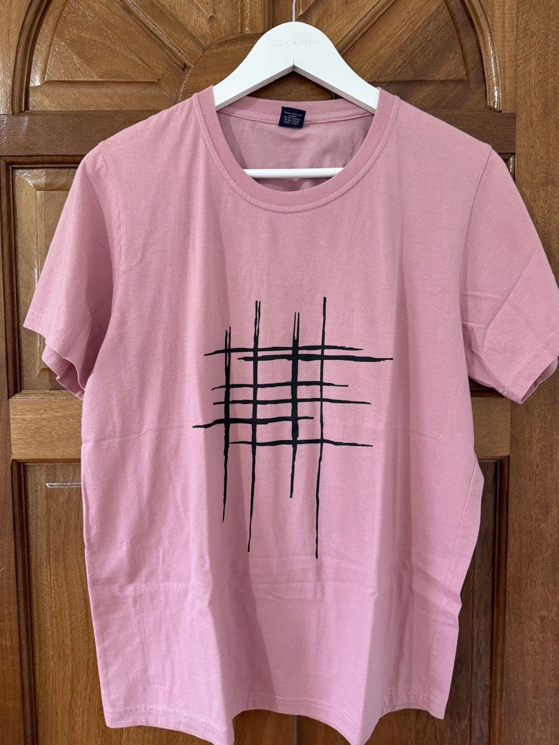Pink IFU Shirt (Category: Shirts) located in Naga. Submitted by sbcookieee (Listing ID 1464709490, Image 1). Description: .