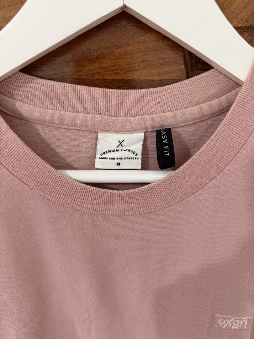 Pink Oxygn Shirt (Category: Shirts) located in Naga. Submitted by sbcookieee (Listing ID 1464709205, Image 2). Description: .