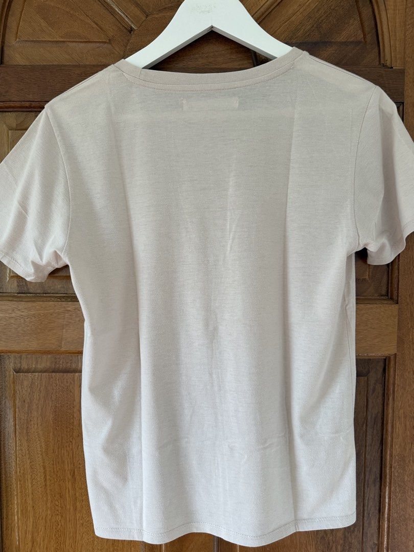Plain Brown Penshoppe Shirt (Category: Shirts) located in Naga. Submitted by sbcookieee (Listing ID 1464708098, Image 3). Description: .