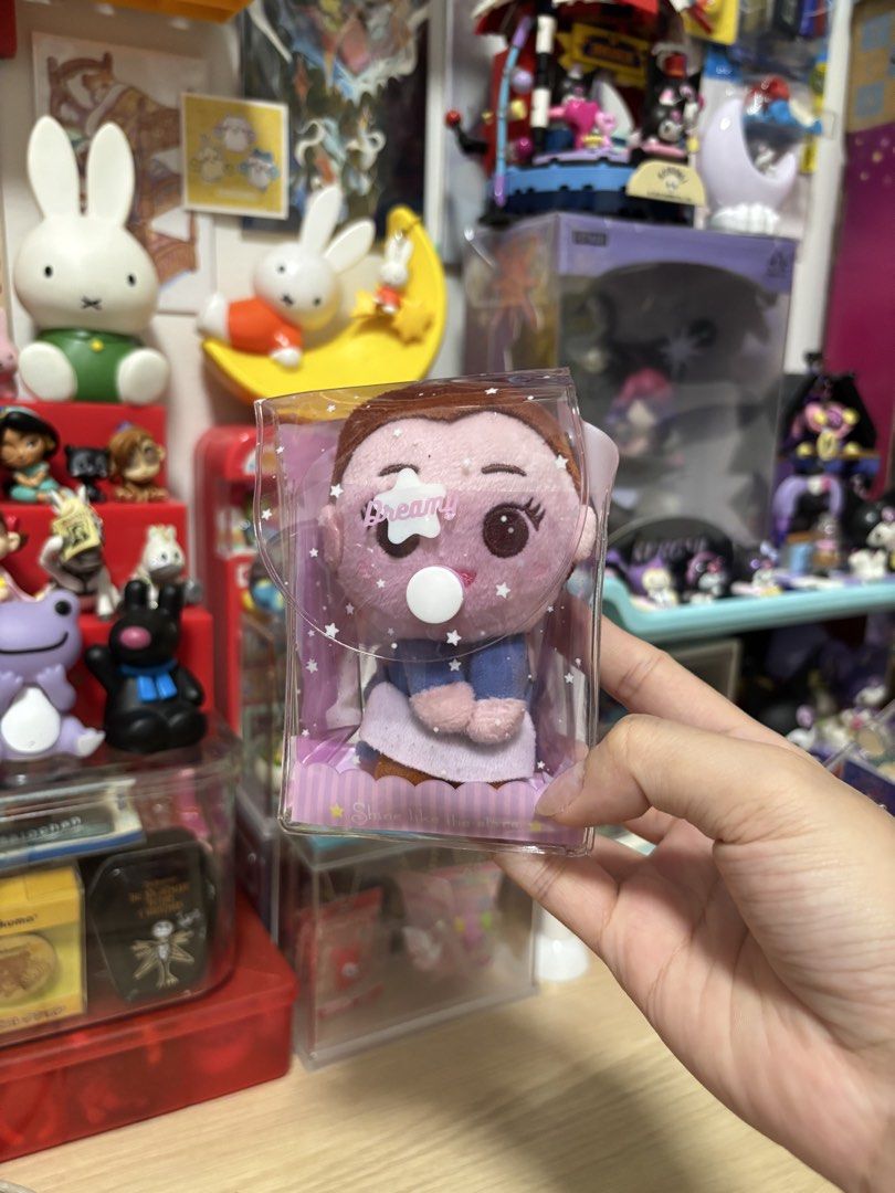 Plush Bag (Category: Other Merchandise) located in Caloocan City. Submitted by meowietrinkets (Listing ID 1464743596, Image 2). Description: will include a ballchain.
