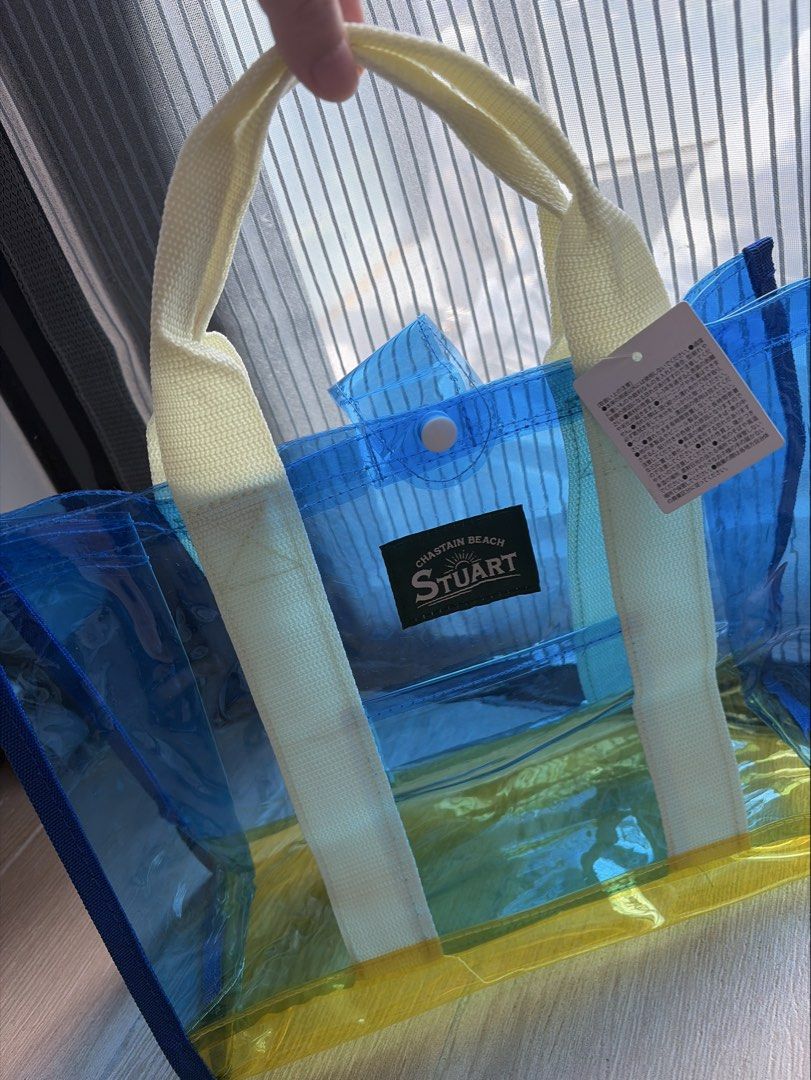 Pool tote bag （分類：沙灘袋）位於 Hong Kong。 由 lokday 提交（商品編號 1464585607，圖片 1）。簡介： New About H 24.5 x W 12 x L 33.5 cm。