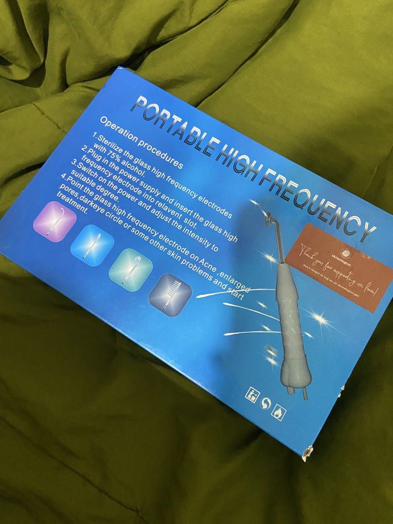 High Frequency Wand Machine Set (Category: Face Care) located in Quezon City. Submitted by louiesaaa (Listing ID 1464753228, Image 1). Description: good as new! no issue not used as much lang.