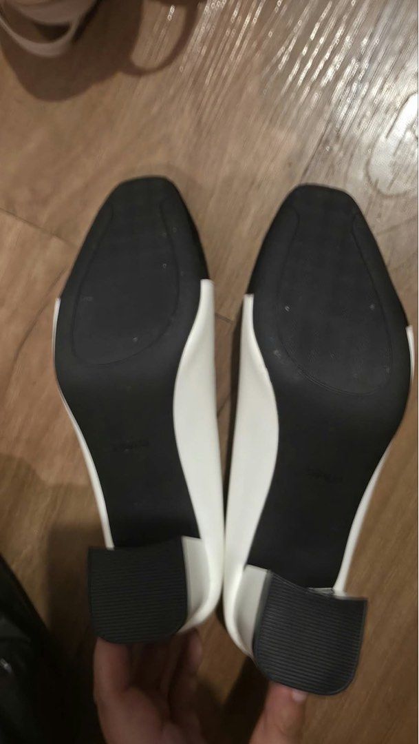 Preloved two-tone black & white heels (Category: Heels) located in Pasig City. Submitted by goodfindstudio.ph (Listing ID 1464588697, Image 2). Description: size 38 used only once.