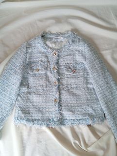 (Category: ) located in . Submitted by tweeds_by_n (Listing ID 1464739520, Image 1). Description: .