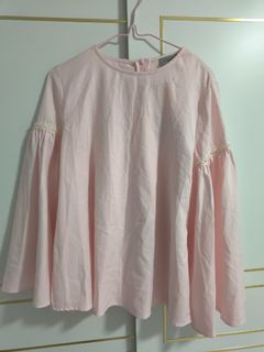 (Category: ) located in . Submitted by tiong_bahru_collection (Listing ID 1464714342, Image 1). Description: .