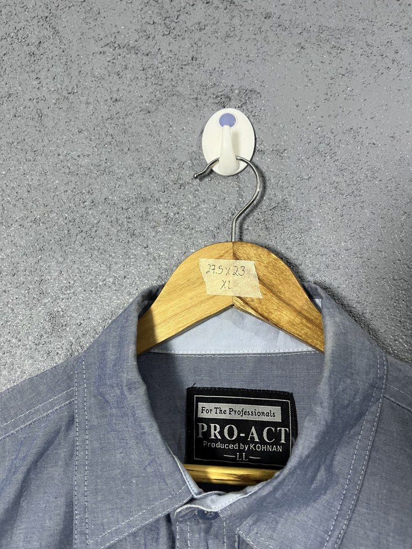 UTILITY POLO (Category: Tshirts & Polo Shirts ) located in Famy. Submitted by basicthrifted (Listing ID 1464704838, Image 3). Description: .
