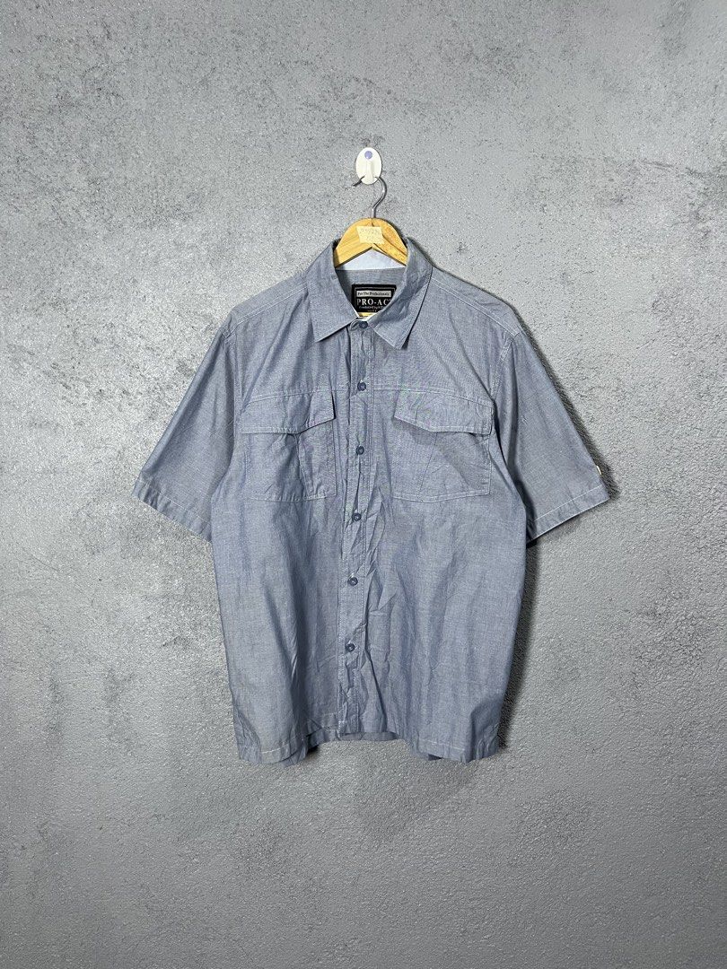 UTILITY POLO (Category: Tshirts & Polo Shirts ) located in Famy. Submitted by basicthrifted (Listing ID 1464704838, Image 1). Description: .