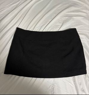 (Category: ) located in . Submitted by glossywife (Listing ID 1464621286, Image 1). Description: .