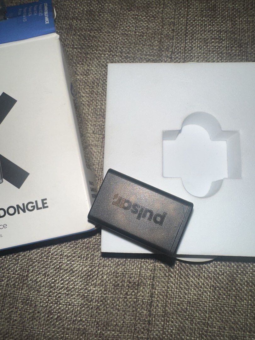 Pulsar 4K Wireless Dongle (Category: Mouse & Mousepads) located in Manila. Submitted by ebanrebb (Listing ID 1464707665, Image 3). Description: Pulsar 4K Wireless Dongle 4000Hz Polling Compatible with X2V2, X2H, X2A, Xlite V3 (all sizes) Lightly used, medyo pangit lang yung box since naka tago lang Negotiable rfs: nabenta na din mouse Meetup Taguig/Taft, Lalamove .