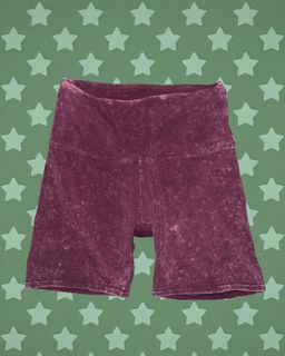 (Category: ) located in . Submitted by love_clothies (Listing ID 1464581291, Image 1). Description: .