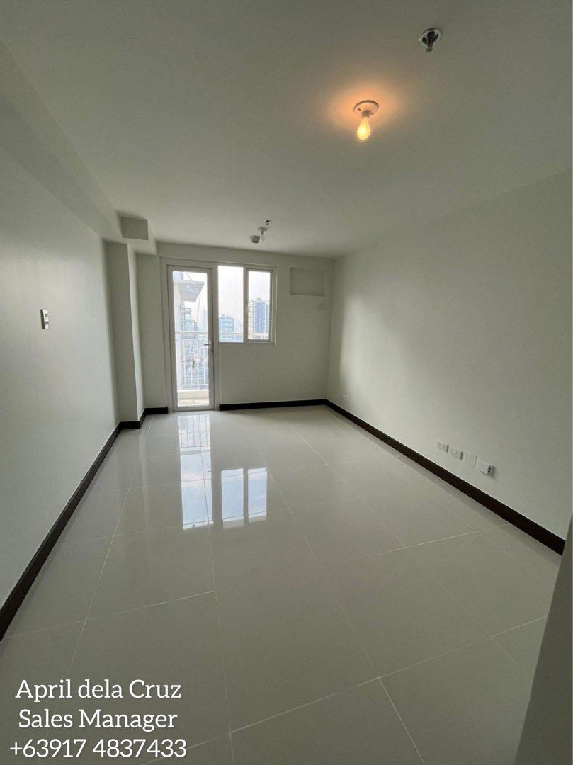 Quantum Residences | Studio 21sqm | RFO | 5% DP TO MOVE IN (Category: Apartments & Condos) located in Valenzuela. Submitted by seniorsalesmanager (Listing ID 1464609675, Image 3). Description: MORE THAN A HOME — A SMARTER INVESTMENT Looking for a property in a strategic location with rental and investment potential? Discover Quantum Residences, Taft Avenue, Pasay City ✨RFO & Pre-Selling options Studio,1 Bedroom and 2 Bedroom units 📍 Near LRT, un