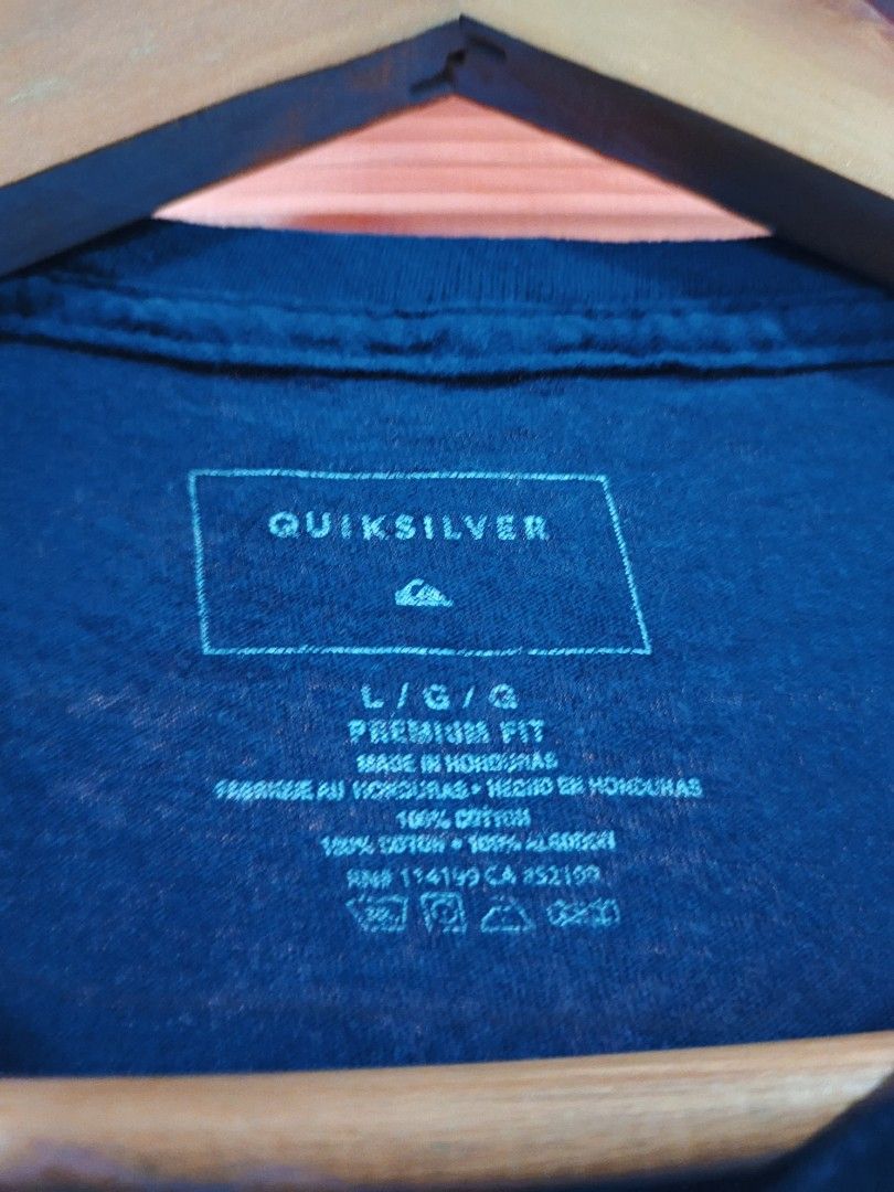 Quiksilver Premium Fit Shirt (Category: Tshirts & Polo Shirts ) located in Cabuyao City. Submitted by dthrifts (Listing ID 1464735187, Image 3). Description: 22 W 27 L Authentic Needs Wash Excellent Condition.