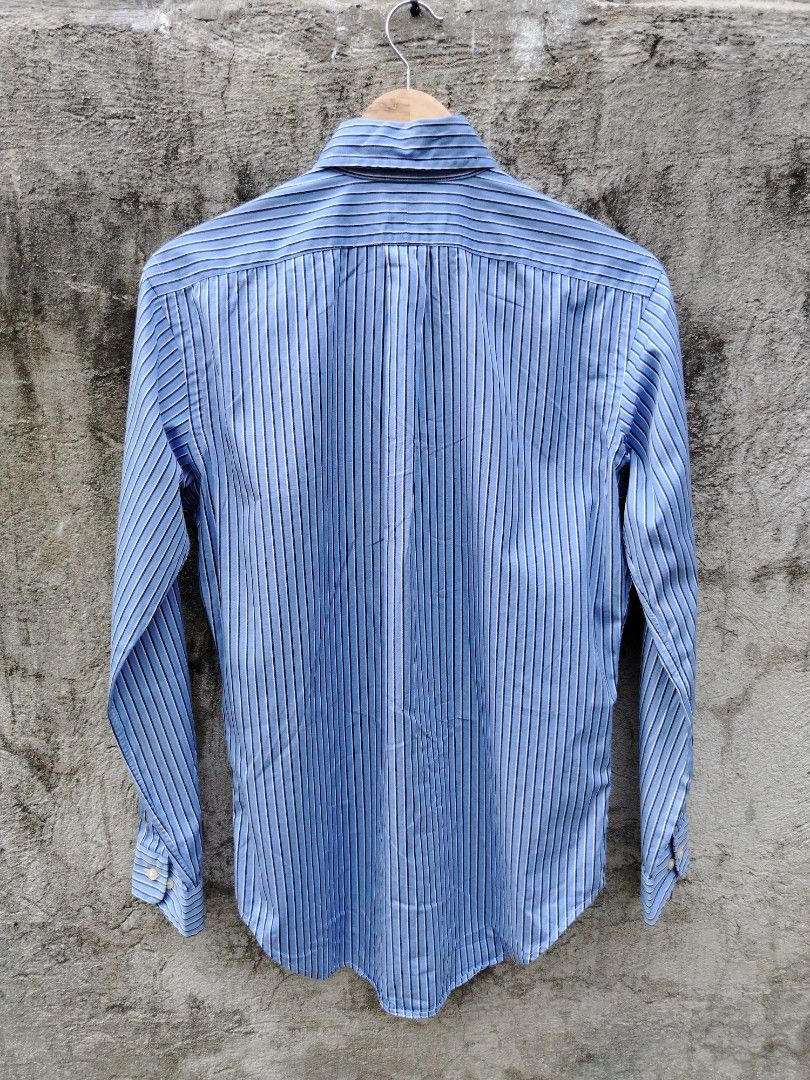 Ralph Lauren Button-down Shirt (Category: Formal Shirts) located in Los Banos. Submitted by _yeyey_ (Listing ID 1464711964, Image 3). Description: Dimensions Width: 21 inches Length: 29 inches The actual colors and design may vary slightly due to lighting, device and other factors. .
