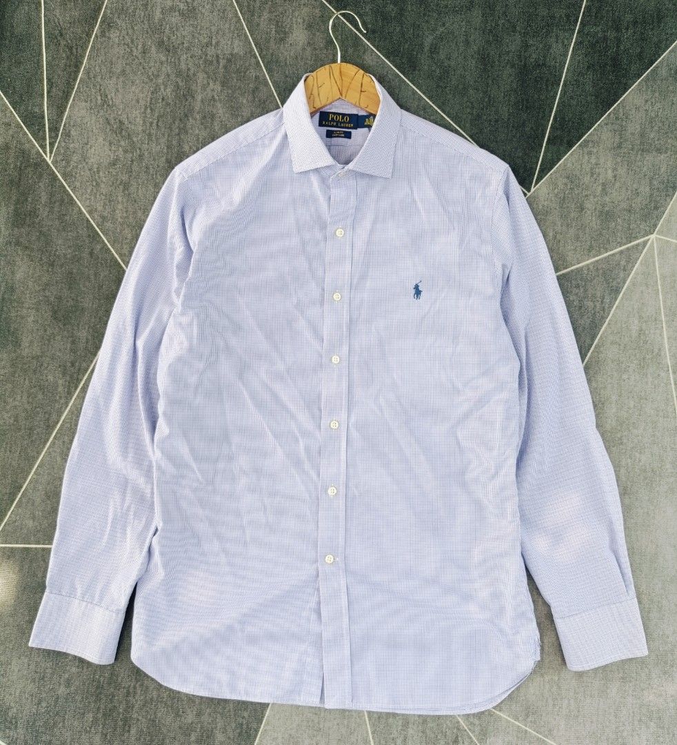 Ralph Lauren L/S Polo (Authentic) (Category: Tshirts & Polo Shirts ) located in Cebu City. Submitted by renzecamingay (Listing ID 1464585159, Image 1). Description: Ralph Lauren L/S Polo Good as New Large (Slim Fit) Width 21 Length 30 1350 Plus ship Only Thank you and GOD bless ☺️.