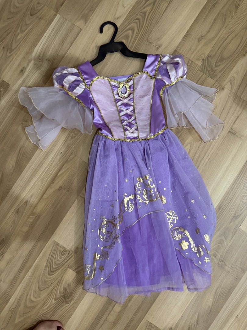 Rapunzel Costume (Category: Babies & Kids Fashion) located in Las Pinas. Submitted by lmpdl (Listing ID 1464658988, Image 1). Description: -Original Rapunzel dress bought from Disneyland - Size 4 on tag but still fits 5-6 -Used once .