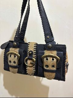 (Kategori: ) berada di . Dikirim oleh preloved.240 (ID iklan 1464683106, Gambar 1). Deskripsi: .