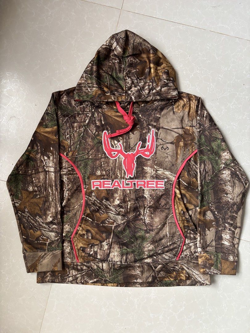 Real Tree Hoodie (Category: Hoodies) located in Manila. Submitted by josh_trbs (Listing ID 1464647298, Image 1). Description: .