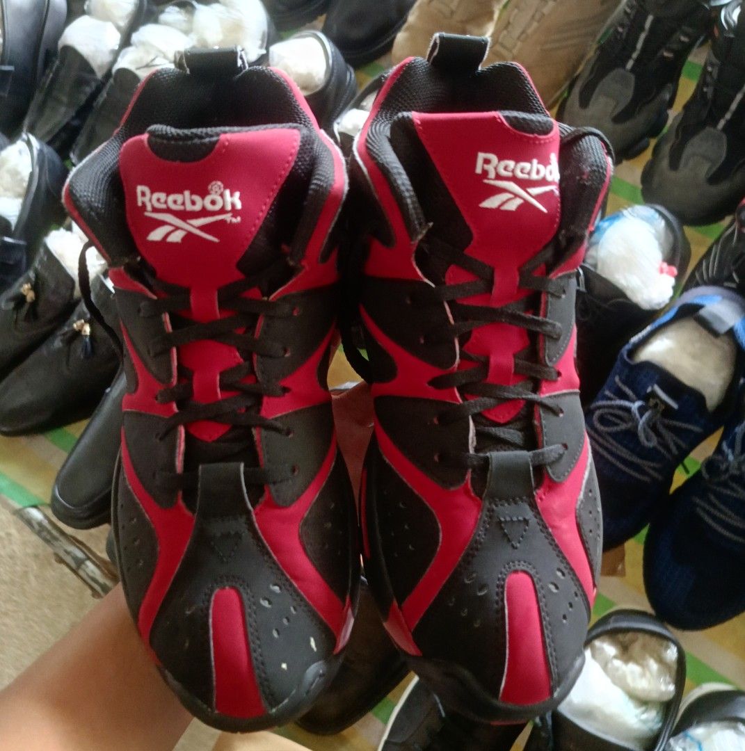 REEBOK KAMIKAZE 1 (Category: Sneakers) located in Bayugan. Submitted by retroshoesphilippines (Listing ID 1464708710, Image 3). Description: .