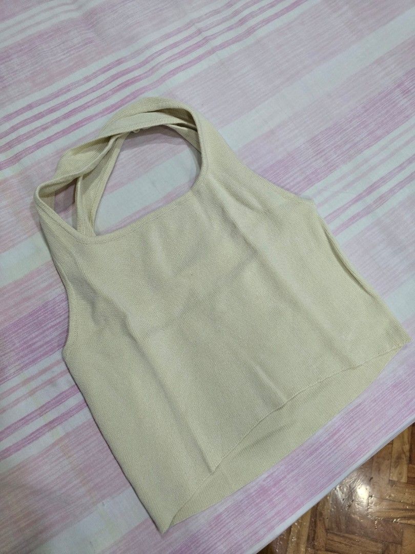 Ribbed Crossback Top (Category: Sleeveless) located in Manila. Submitted by rawr.kiwi (Listing ID 1464691569, Image 3). Description: size reference bust: 34in waist: 27in.