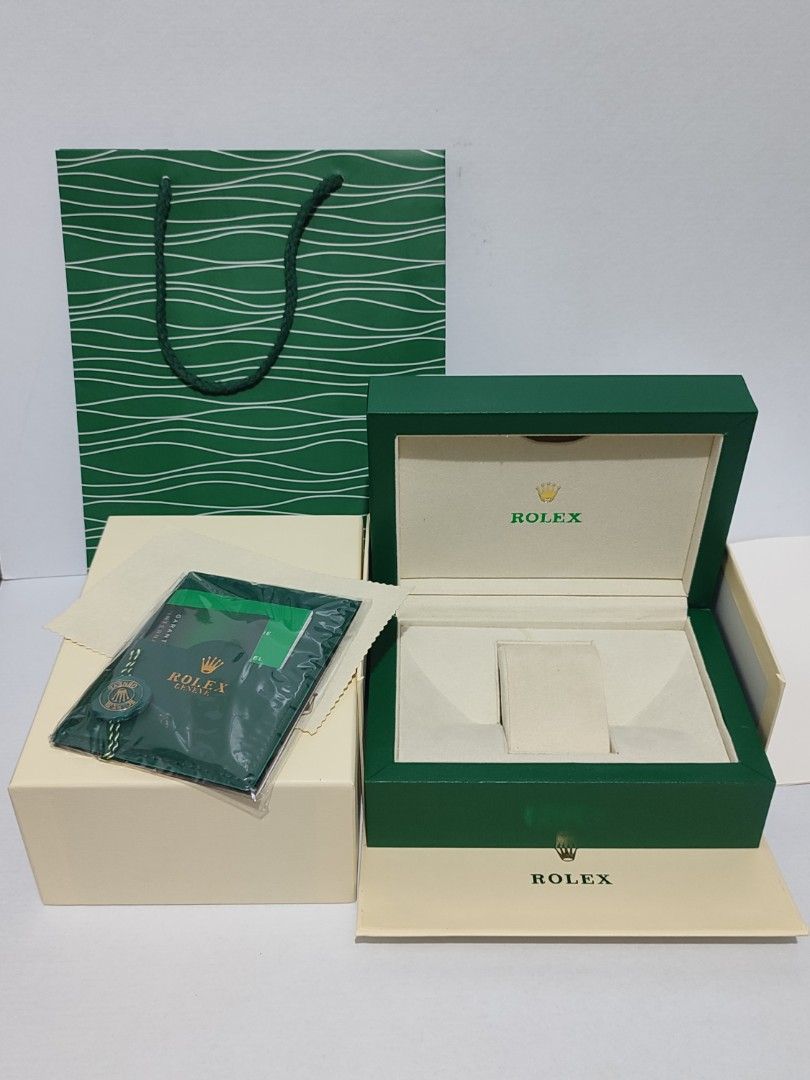 R*l3x Box (Category: Jewelry) located in Paranaque City. Submitted by watch_collections_22 (Listing ID 1464610466, Image 2). Description: 3 boxes available. Location: Paranaque.
