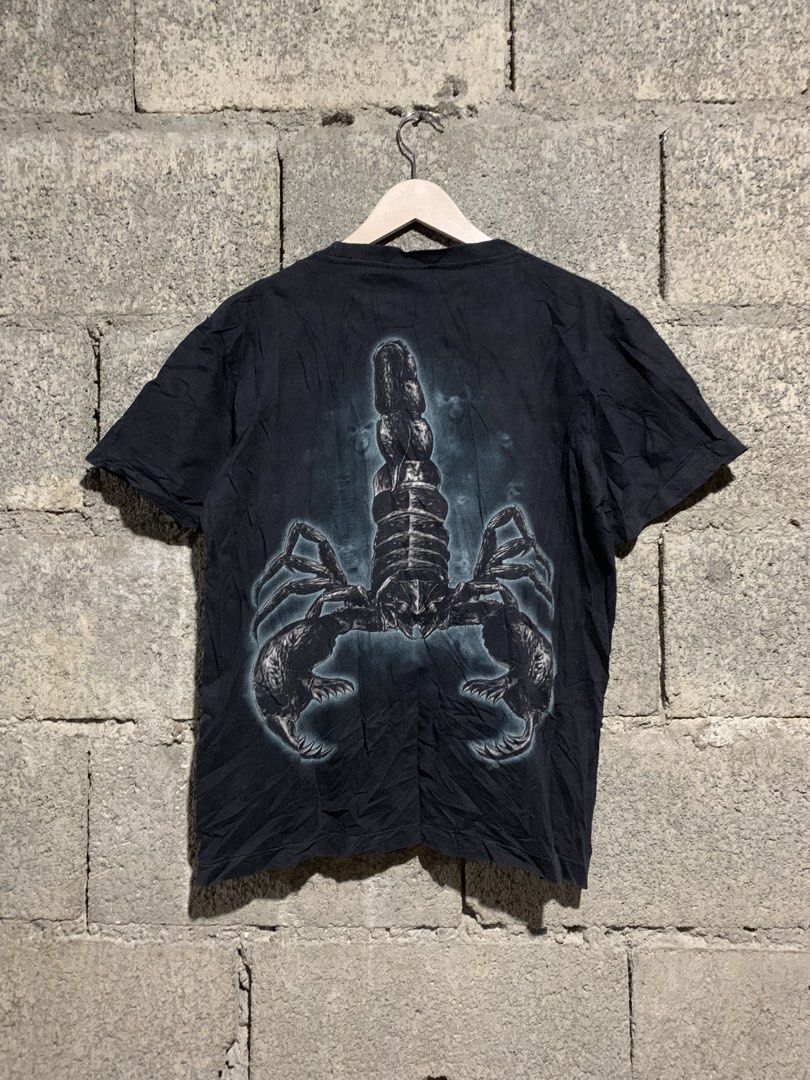 Rock Eagle Vintage Shirt (Category: Clothes Drying Rack) located in Bacolod City. Submitted by d_archives (Listing ID 1464745995, Image 2). Description: Rock Eagle Vintage 21 Width 26 Length Small - Med Excellent 9.8/10 Color No Issue .