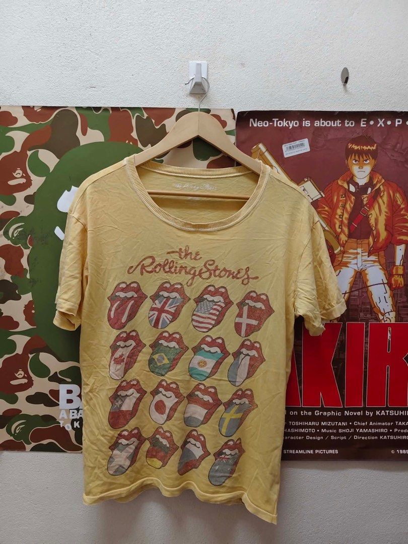 Rolling stone (Category: Activewear) located in Kota Bharu. Submitted by arifiiskandar (Listing ID 1464719862, Image 2). Description: P 21-26.5 KONDISI 8.5/10.