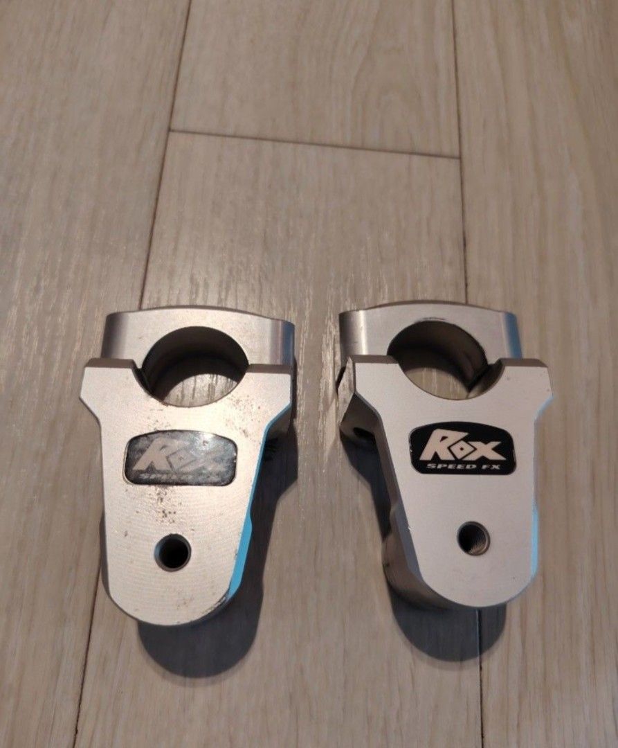 Rox risers (Category: Motorcycle Accessories) located in Singapore. Submitted by metalli_qai (Listing ID 1464596978, Image 1). Description: Selling a pair of rox adjustable risers Price is negotiable RFS : Bike sold Previously used on bmw R1200GSA Pls check your bike specs if you are not riding a gsa. Condition : 8/10 Only outlook got scratches but still solid Awesome if you want to have flexibility for off road use if u need to adjust Pm for det