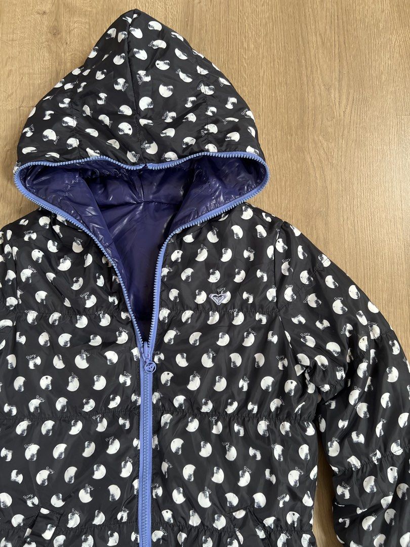 Roxy Reversible Hooded Puffer Long Jacket (Category: Coats, Jackets and Outerwear) located in Angeles City. Submitted by mark.happenss (Listing ID 1464622175, Image 3). Description: Roxy Reversible Hooded Puffer Long Jacket Waist: 19 Length: 27.