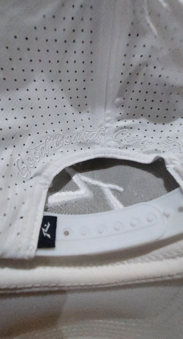 Rusty Surfboard Triple White Cap (Category: Caps & Hats) located in Legazpi City. Submitted by street_uniform (Listing ID 1464741023, Image 3). Description: - Brand/Model: Rusty Anchorman Cap (Model 310UE) - Color: White with embroidered logo on the front - Fit: Adjustable snapback closure - Material: 80% polyester, 20% cotton - Features: Perforated panels for breathability - Condition: Clean and ready to wear.