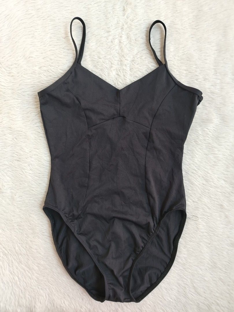 (S) Capezio Swim (Category: Bikinis & Swimsuits) located in Paranaque City. Submitted by closetbykimkirsten (Listing ID 1464651595, Image 1). Description: 🎀Like New🎀 ✨Brand: Capezio ⚡No Pads 🪷Size: Small 💸Price: P280 (Non Negotiable) ♦️All Items are PRELOVED in good condition. ♦️Please do manage your expectations. ♦️WASH before USE ♦️BUY at your own RISK 🔥NO RETURN NO EXCHANGE POLICY🔥 ⛔BOGUS BUYER/JOY RESERVER will be posted in every groups
