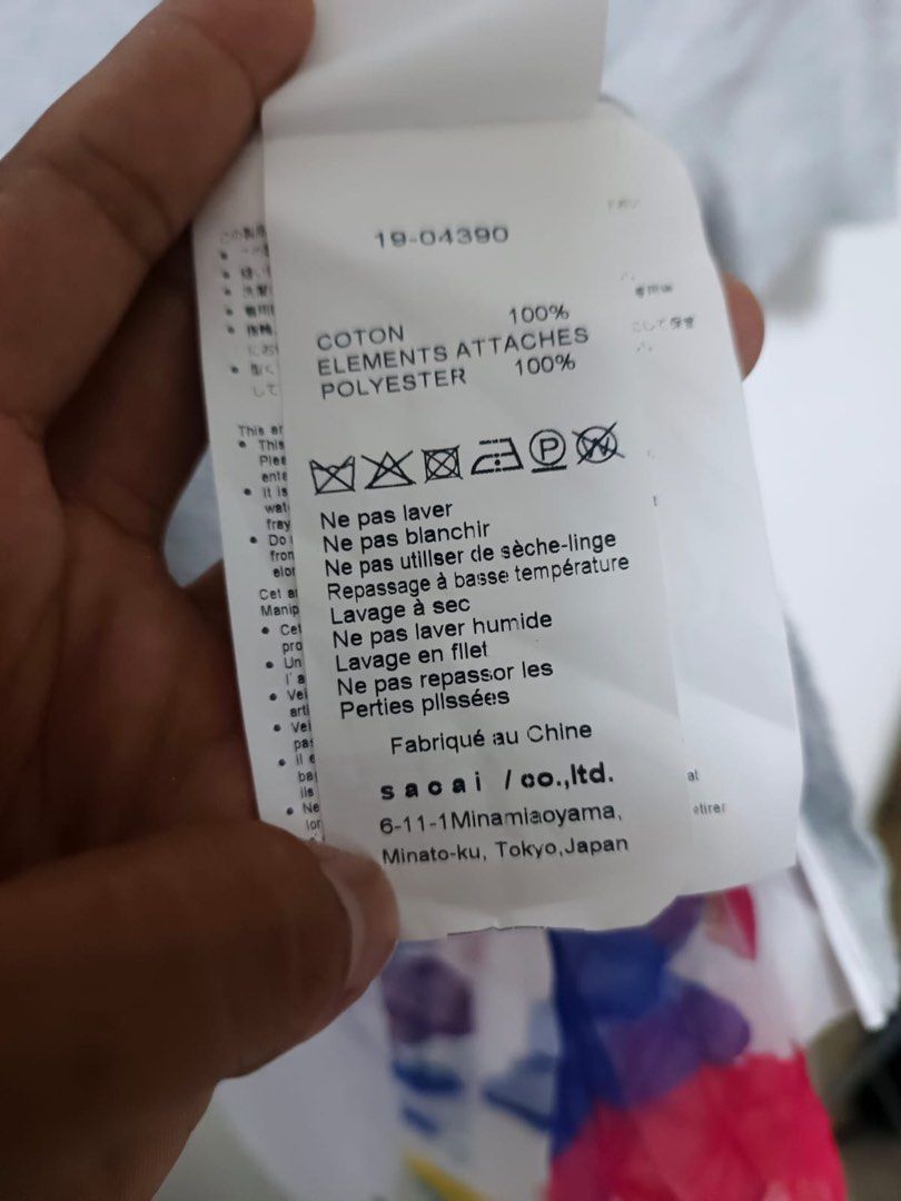 SACAI (Category: Blouses) located in Dasmarinas. Submitted by jessputrages (Listing ID 1464737055, Image 3). Description: For sale Sacai Excellent condition No issue 800 shipped Pm for more details.