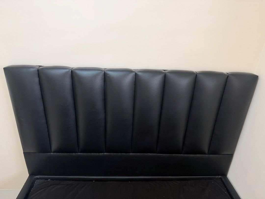 Wood Bed Frame (Category: Bed Frames & Mattresses) located in Las Pinas. Submitted by stockholm05 (Listing ID 1464674738, Image 2). Description: • Brand: Salem from Our Home • Queen Size • Premium upholstered headboard • Solid and sturdy wood frame • Modern black finish • Minimalist, elegant design • Well-maintained and in good condition Nakadismantle na ang headboard.